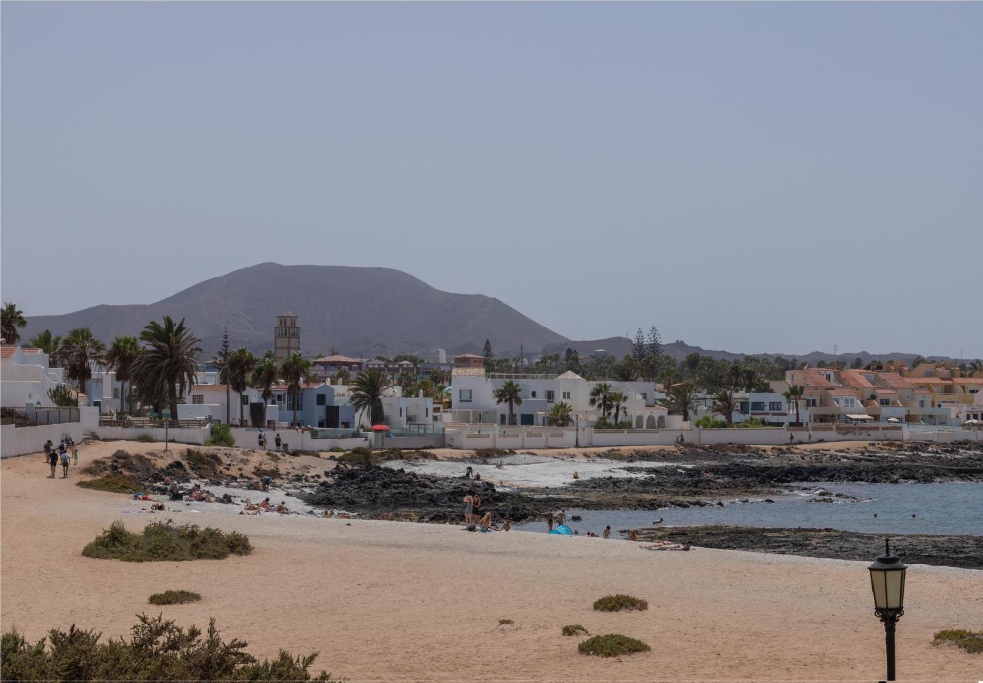 5 Beachfront By Holidays Appartamento Corralejo